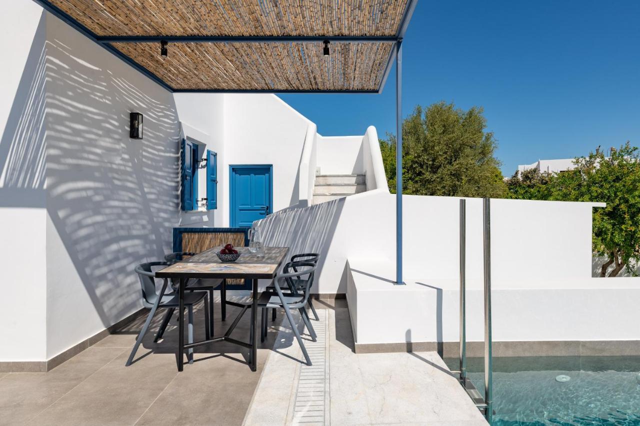 Square Luxury Villa *